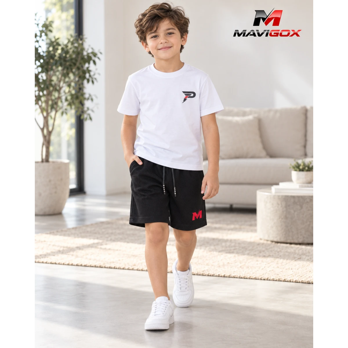 Polo Blanco + Short Negro