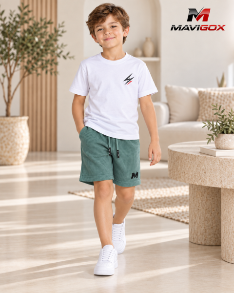Polo Blanco + Short Verde