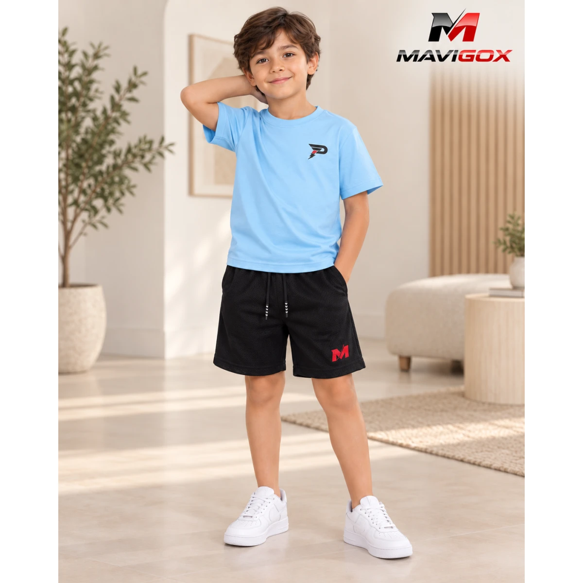 Polo Celeste + Short Negro